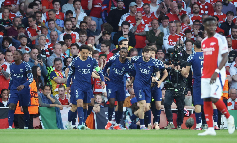 NBA半场：哈登19分，戈贝尔一级恶意，快船56-42领先森林狼（NBA半场战况：哈登19分，戈贝尔遭判一级恶意，快船56-42领先森林狼）