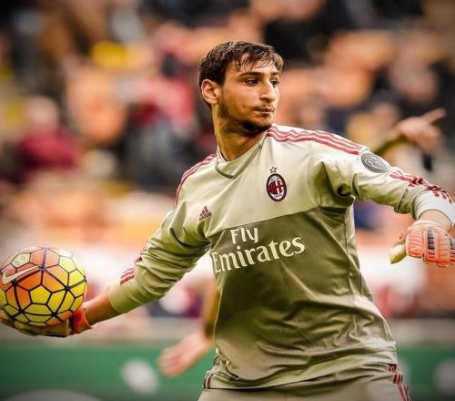 比塞克：丢球让我有些生气；我们知道自己很强，能够实现目标（比塞克：对失球感到恼火；我们实力强劲，有信心达成目标）