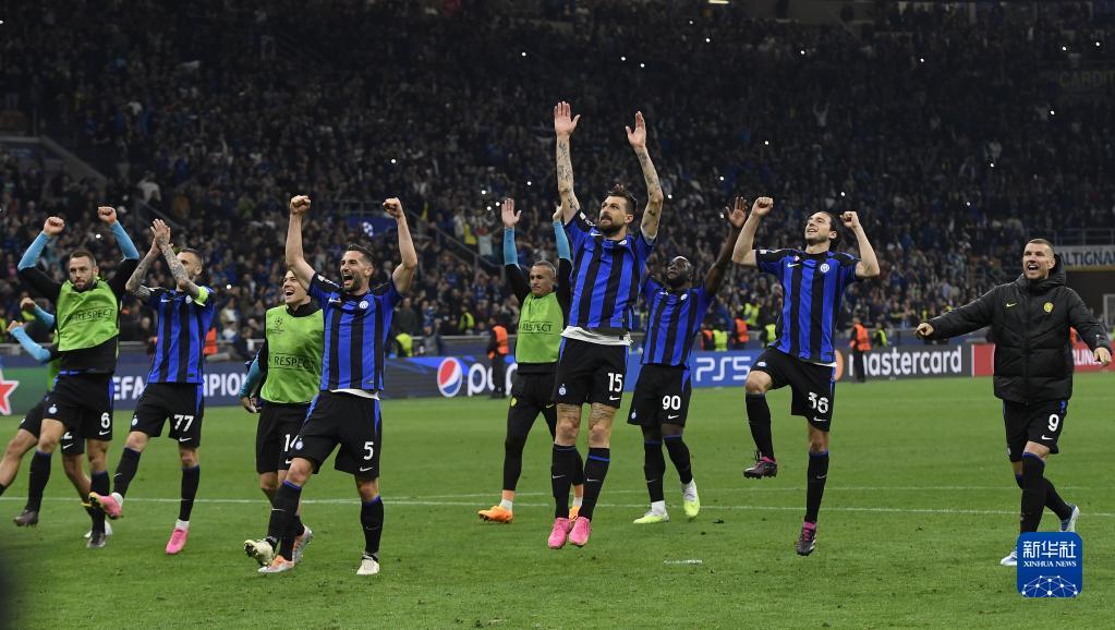 佩里西奇：我永远支持国米，虽然我的队长莫德里奇在米兰踢球（佩里西奇：即便队长莫德里奇效力米兰，我仍将始终支持国米）