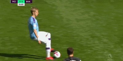 罗马推出黑胶唱片版队歌：限量版售价49.9欧，普通版19.9欧（罗马发布队歌黑胶唱片：限量版49.9欧、标准版19.9欧）