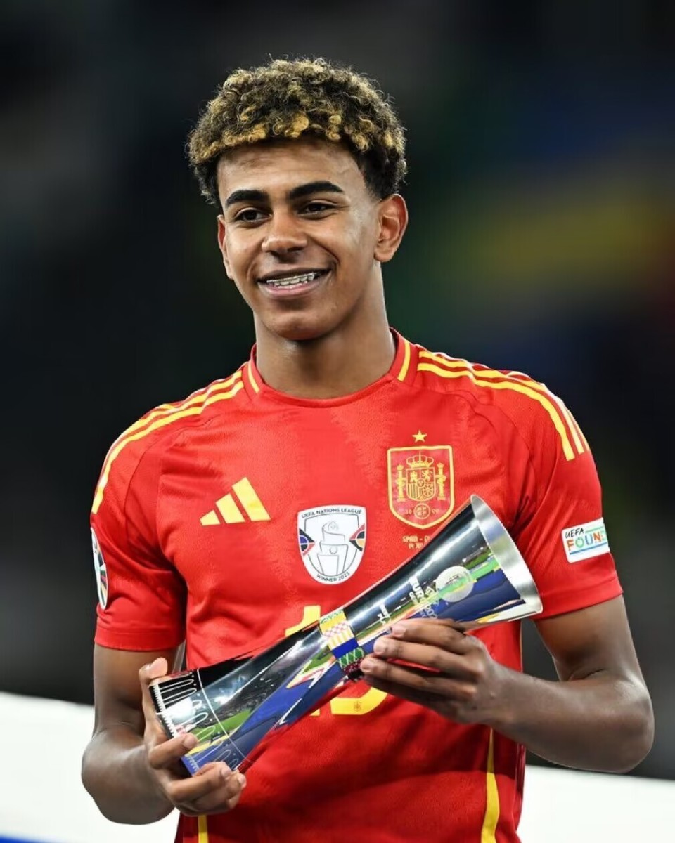 皇马维尼修斯关键进球助球队连胜（维尼修斯关键破门助皇马再取连胜）