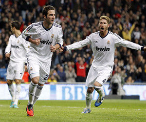 马卡：许多球探想在青年欧冠上考察霍安，但他却没参加比赛（马卡：多名球探欲在青年欧冠考察霍安，然而他未出场）