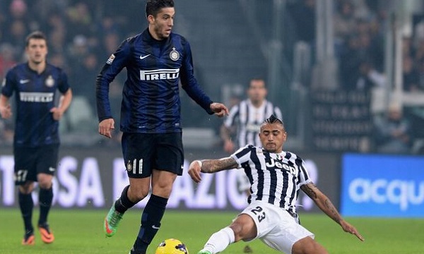 中足联俱乐部财务约定：若签阴阳合同俱乐部将降级，球员禁赛两年（中足联财务新规：俱乐部若涉阴阳合同将被降级，相关球员禁赛两年）