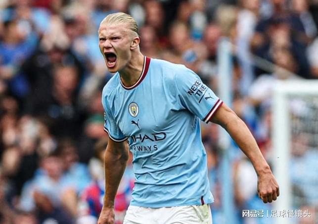 巴萨纪念梅西一队首秀22周年：传奇从这里开始（巴萨致敬梅西一线队首秀22周年：传奇自此启程）