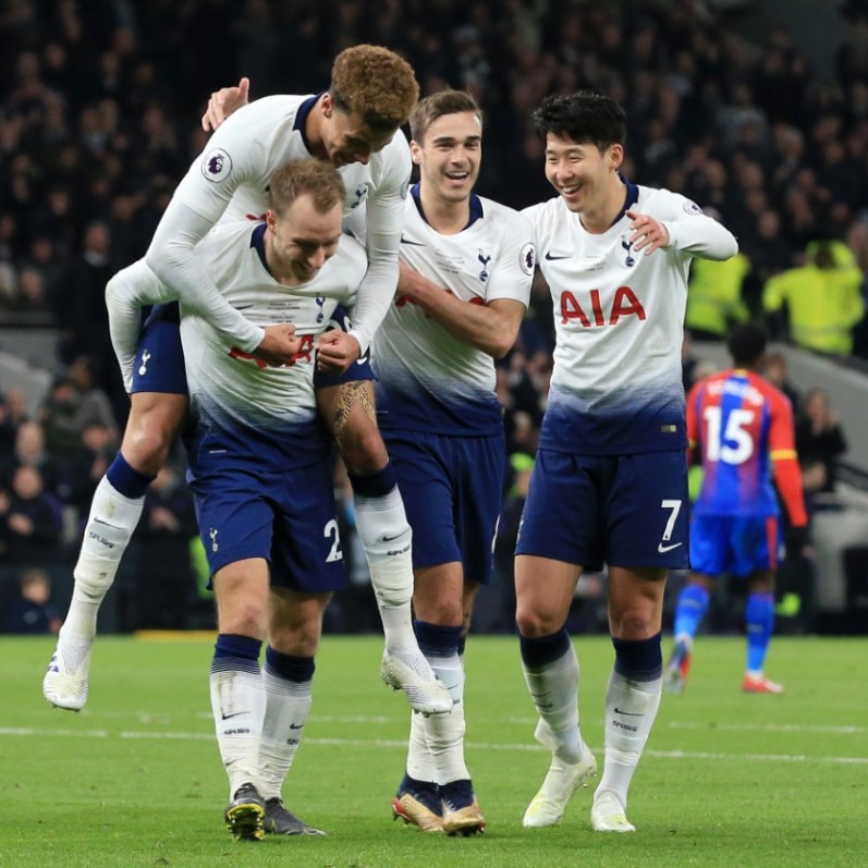 为二队引援，意媒：尤文和米兰正在关注摩德纳23岁中场马索林（意媒：尤文、米兰将摩德纳23岁中场马索林视为二队补强目标）