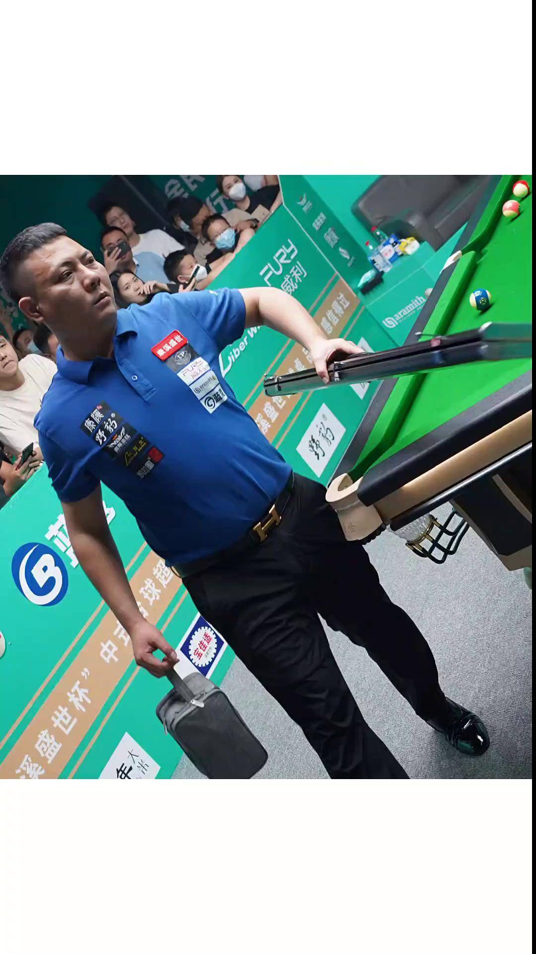 中国金花绽放！张帅3连胜进32强，下轮对手确定，郑钦文明日首秀.