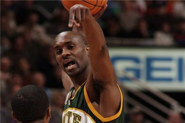 先地位的秘 先地位的秘